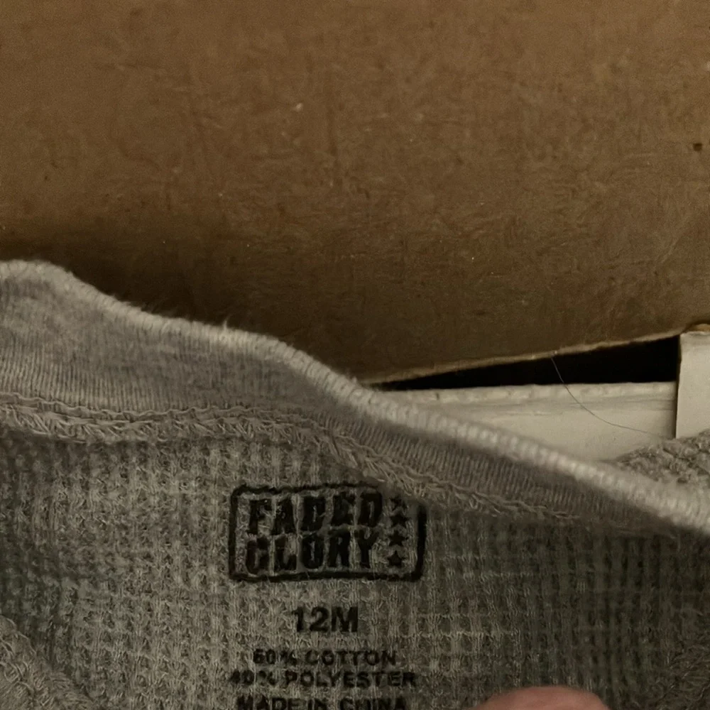 FINAL MARKDOWN Faded glory one piece waffle weave Henley 12 months